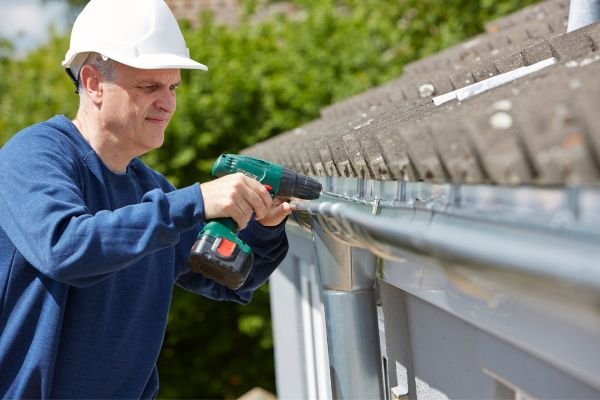 Gutter Cleaning - Final Inspection & Cleanup in Sydney North Shore